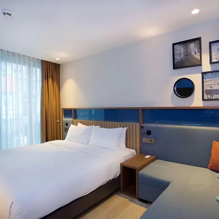 Hampton By Hilton Old