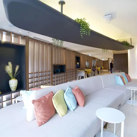 Hampton By Hilton Old 3* イスタンブール