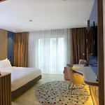 Hampton By Hilton Old