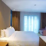Hampton By Hilton Old