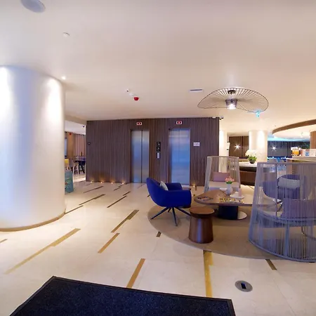 Hampton By Hilton Old Hotel Estambul