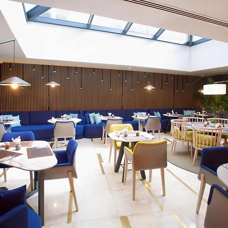Hampton By Hilton Old 3* Isztambul