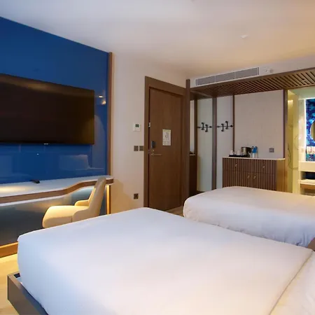 Hampton By Hilton Old Szálloda 3*