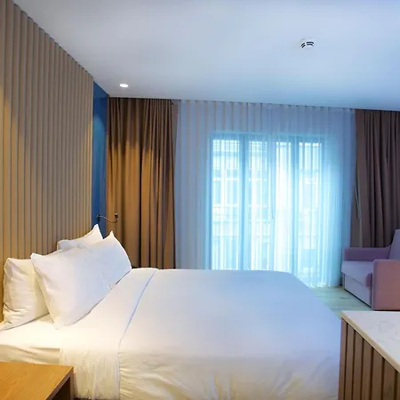 Hampton By Hilton Old